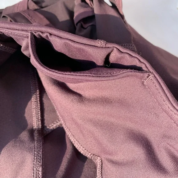 Active Life Mesh Crisscross Capri Leggings size Small - Picture 4 of 9